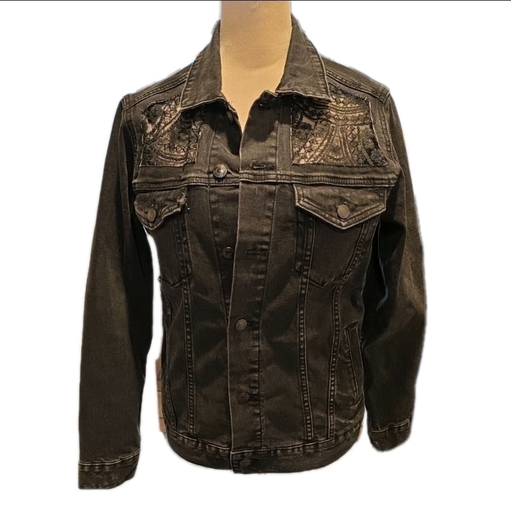 236. Women's Brown Patterned Jean Jacket - Picture 2 of 10